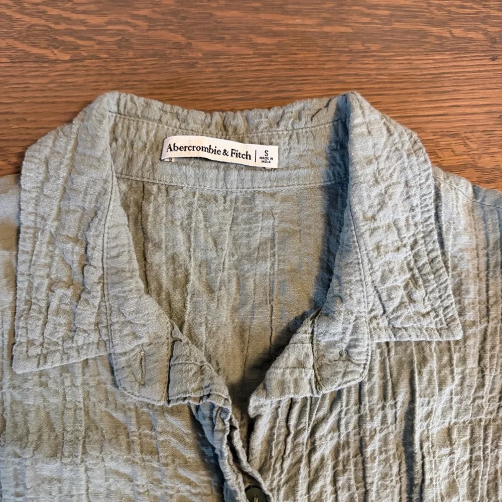Abercrombie & Fitch Sage Green Crinkled Shirt Mini Dress - Picture 7 of 16